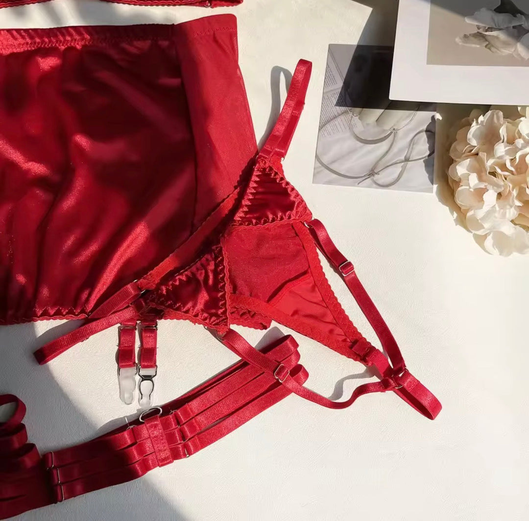 Hayra Lingerie Set